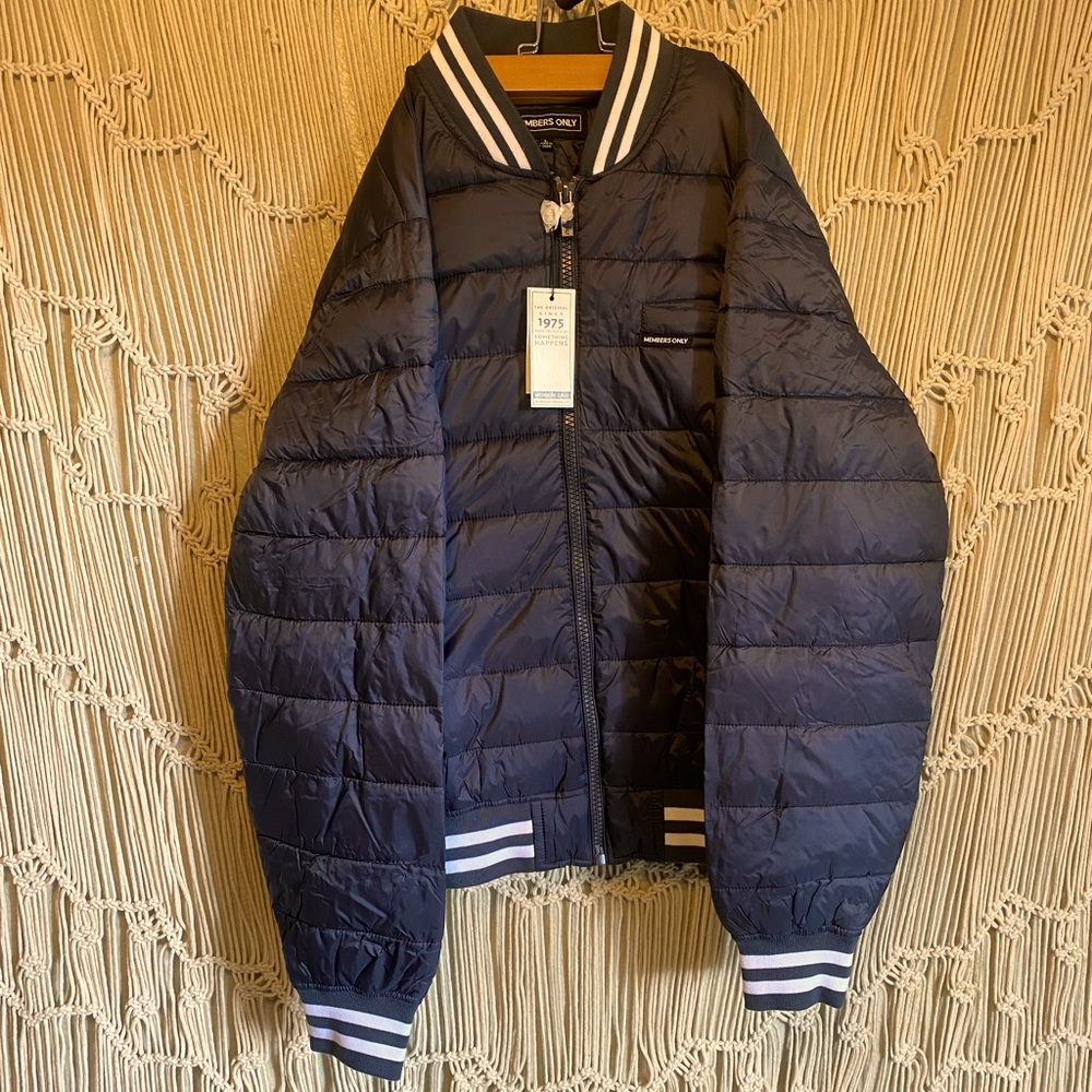 Memebers only charcoal puffer jacket